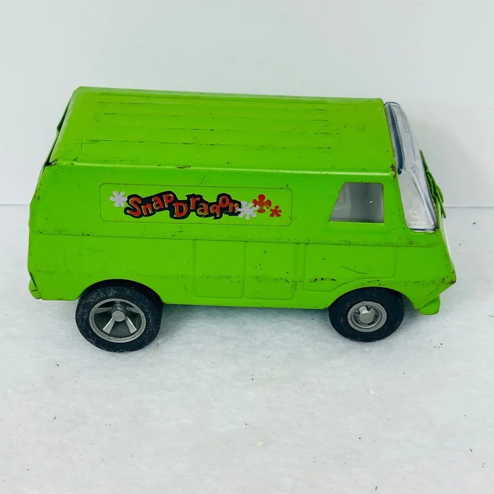 Vintage Tonka Snap Dragon Van Lime Green Metal Diecast USA 55450 Retro Toy